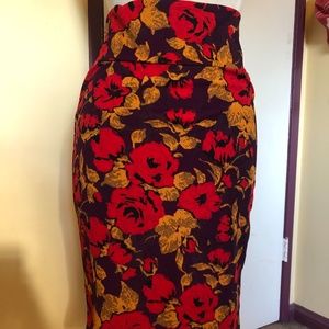 Soft stretchy pencil skirt - floral regal colors